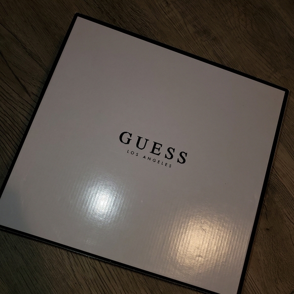 Guess Dejah2 Booties - Picture 6 of 6